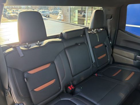 Used 2021 GMC Sierra 1500 AT4 image 15