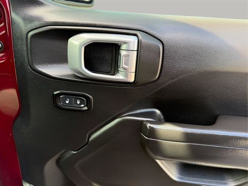 Used 2021 Jeep Gladiator Rubicon image 42