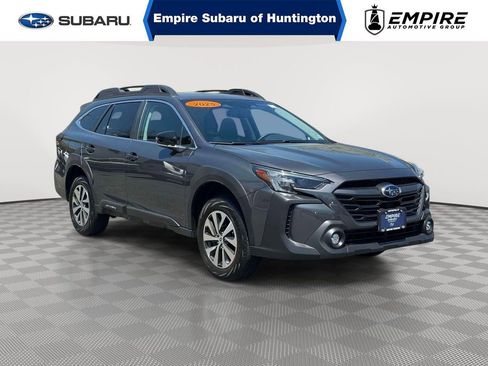 Used 2025 Subaru Outback Premium w/ Popular Package #1A AWD/4WD image 1
