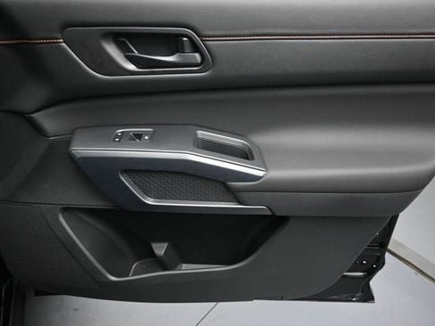 New 2026 Nissan Pathfinder Rock Creek AWD/4WD image 28