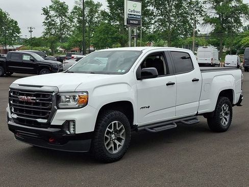 Used 2022 GMC Canyon AT4 AWD/4WD image 3