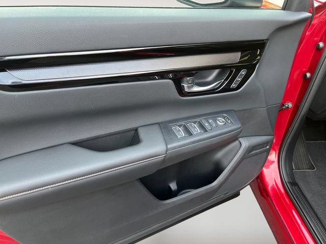 Used 2025 Honda CR-V Sport Touring image 9