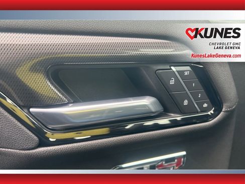 New 2026 GMC Sierra 1500 AT4 w/ AT4 Premium Package image 30