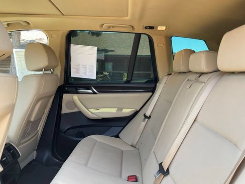 Used 2017 BMW X3 sDrive28i RWD image 16