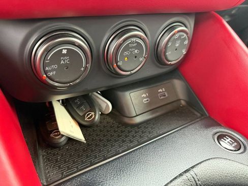 Used 2024 Nissan Z Performance w/ Floor Mat Package image 23