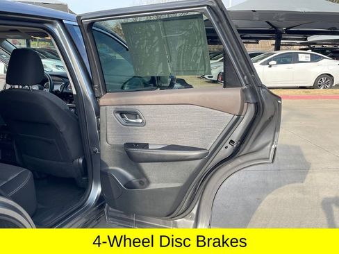 Certified 2021 Nissan Rogue SV AWD/4WD image 38