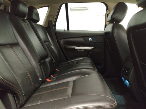 Used 2013 Ford Edge Limited FWD image 19
