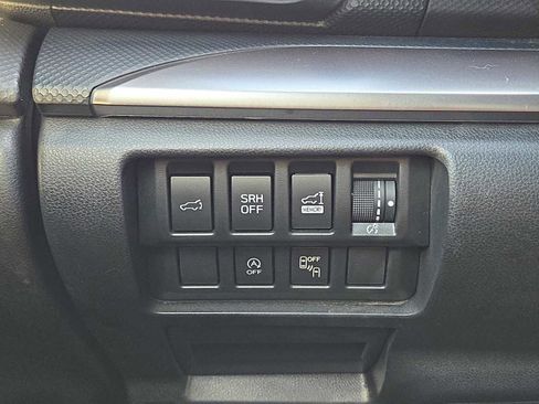 Used 2022 Subaru Forester Premium image 22