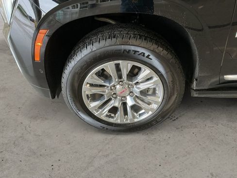 Certified 2026 GMC Yukon XL Denali w/ Sun & Power Step Package AWD/4WD image 9
