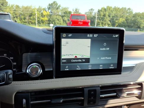 Used 2021 Lincoln Corsair FWD w/ Equipment Group 101A image 10