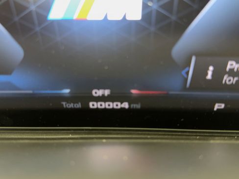 New 2026 BMW X5 M60i image 19