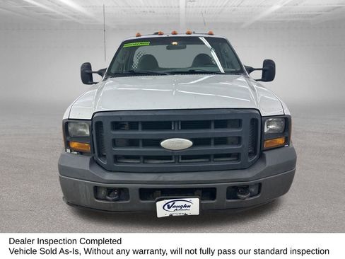 Used 2006 Ford F350 XL RWD image 3