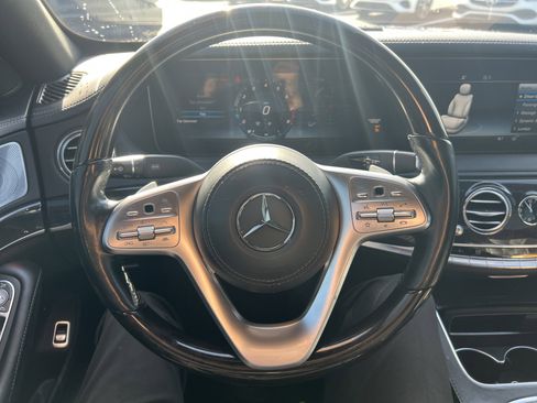 Certified 2019 Mercedes-Benz S 560 4MATIC Sedan image 18