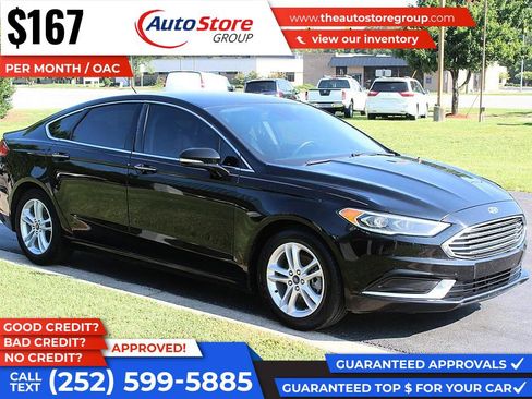 Used 2018 Ford Fusion SE w/ Equipment Group 602A FWD image 4