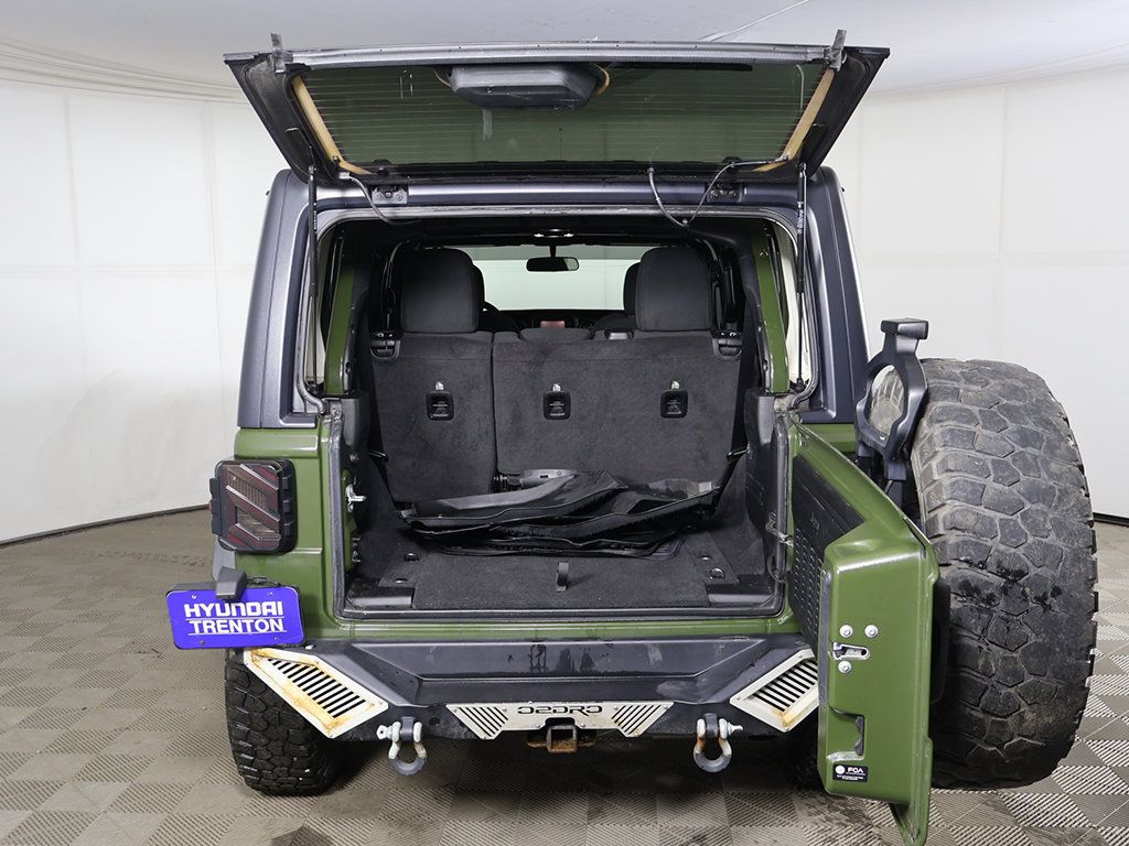 Used 2021 Jeep Wrangler Unlimited Sport AWD/4WD image 13