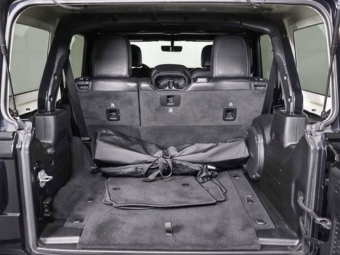 Used 2021 Jeep Wrangler Unlimited Sahara w/ Uconnect 4C Nav & Sound Group image 13