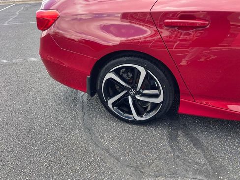 Used 2019 Honda Accord Sport image 8