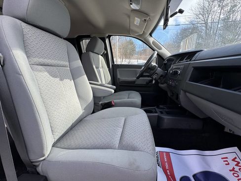 Used 2009 Dodge Dakota ST image 26