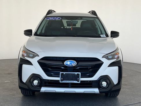 Certified 2023 Subaru Outback Limited AWD/4WD image 10