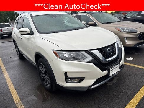 Used 2017 Nissan Rogue SL AWD/4WD image 3