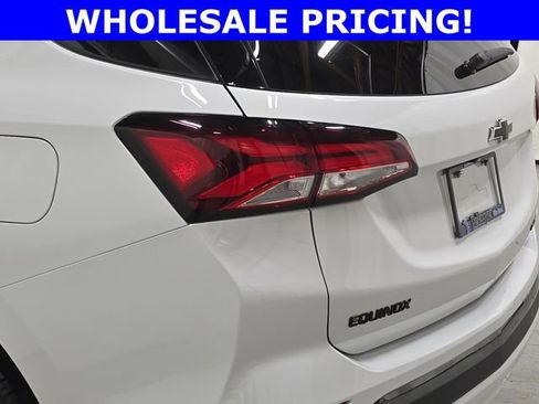Used 2022 Chevrolet Equinox RS w/ RS Leather Package image 33