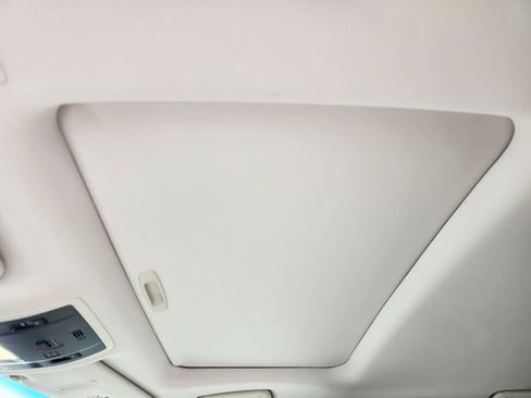 Used 2018 Lexus RX 450hL Premium w/ Premium Package AWD/4WD image 25