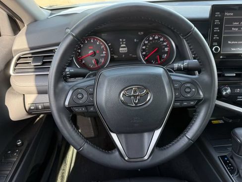 Used 2024 Toyota Camry XSE FWD image 12