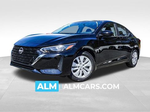 Used 2025 Nissan Sentra S image 1