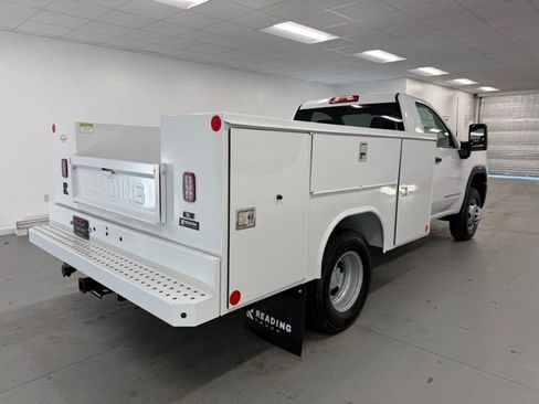 New 2026 GMC Sierra 3500 Pro w/ Convenience Package image 6