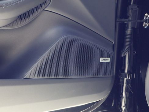 New 2026 Porsche Macan Electric image 14