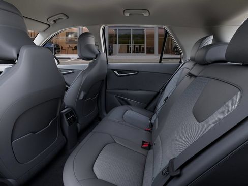 New 2026 Kia Niro Wind w/ Wind Preserve Package FWD image 18