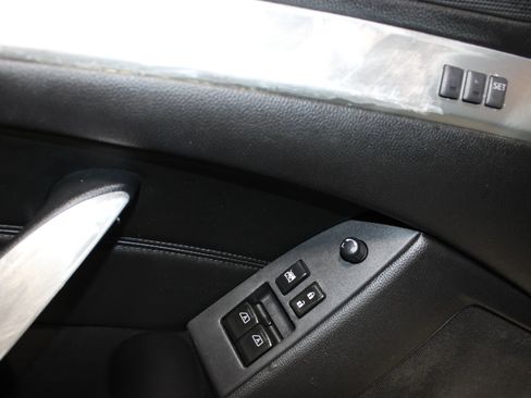 Used 2014 INFINITI Q60 Journey w/ Premium Package image 10