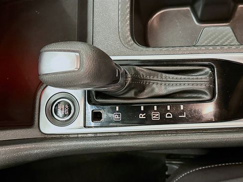 Used 2024 Nissan Sentra SV image 25