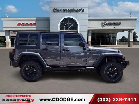 Used 2017 Jeep Wrangler Unlimited Sport w/ Quick Order Package 24S AWD/4WD image 2
