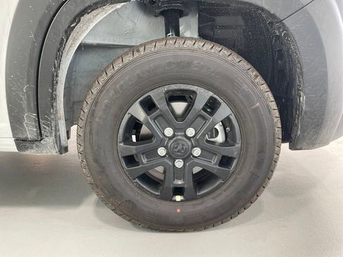 New 2025 RAM ProMaster 2500 w/ Quick Order Package 22H SLT+ image 9