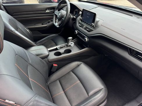Used 2020 Nissan Altima 2.5 SR FWD image 22