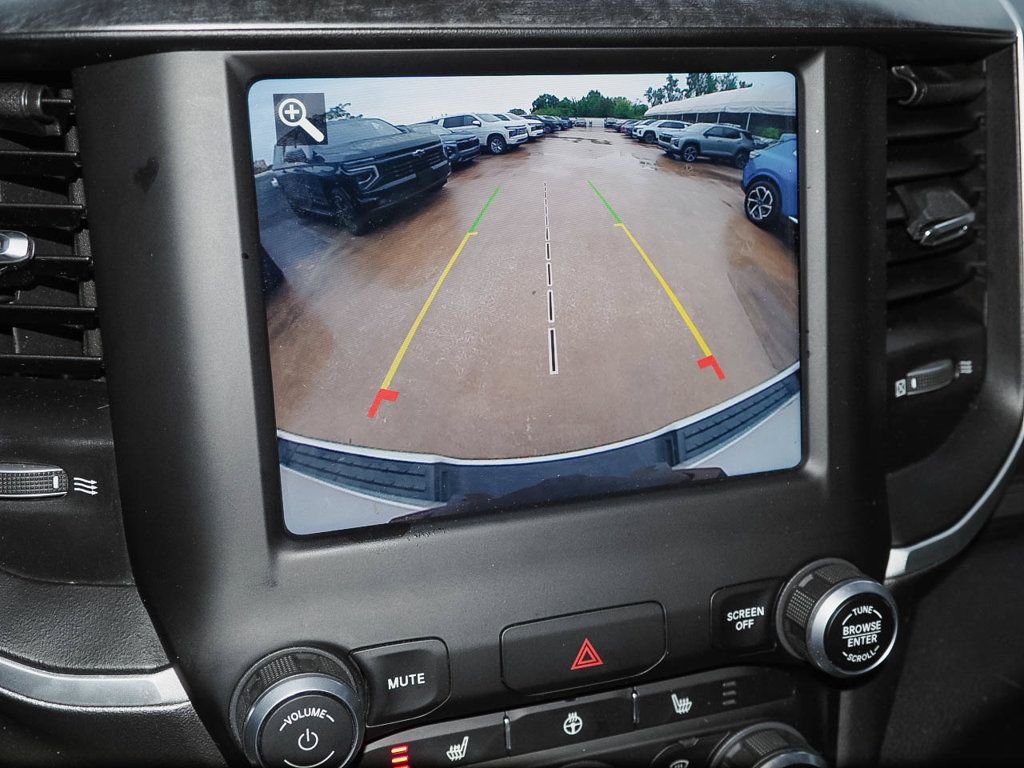 Used 2021 RAM 1500 Big Horn AWD/4WD image 12
