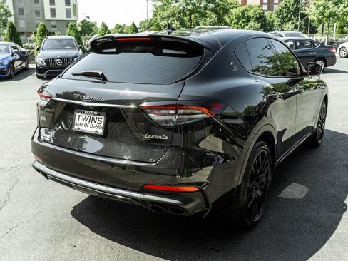 Used 2021 Maserati Levante S GranSport AWD/4WD image 37