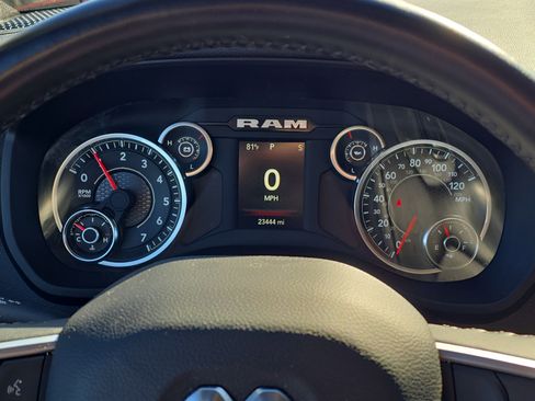 Used 2024 RAM 2500 Big Horn w/ Sport Appearance Package image 16