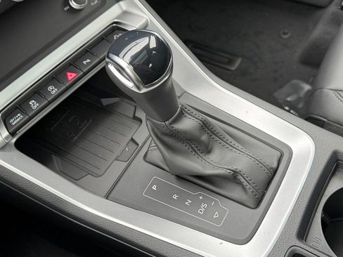New 2025 Audi Q3 2.0T Premium image 13