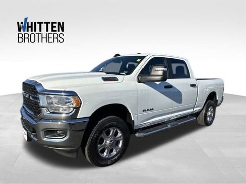 Used 2024 RAM 2500 Big Horn w/ Bed Utility Group image 1