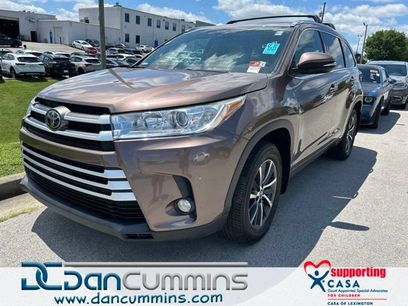 Used 2017 Toyota Highlander XLE