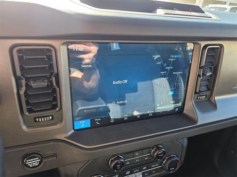 Used 2025 Ford Bronco Big Bend image 20