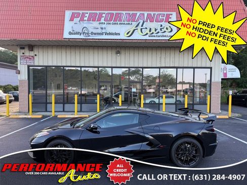 Used 2024 Chevrolet Corvette Stingray Coupe w/ Z51 Performance Package RWD image 3
