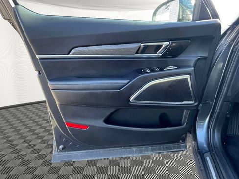 Used 2021 Kia Telluride SX FWD image 19