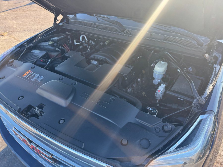 Used 2019 GMC Yukon SLE w/ SLE Value Package AWD/4WD image 24