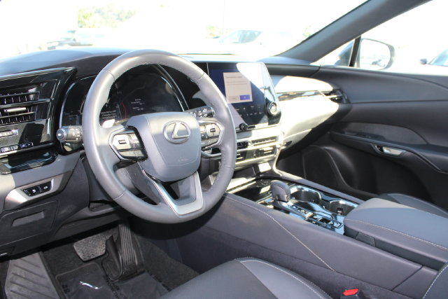 Certified 2025 Lexus RX 350 FWD w/ Technology Package image 12