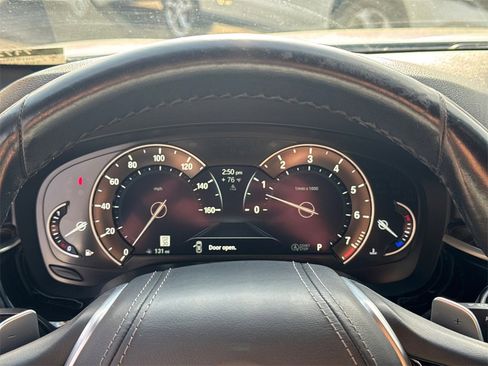 Used 2019 BMW 540i image 27