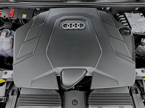 New 2025 Audi Q7 3.0T Premium Plus image 32