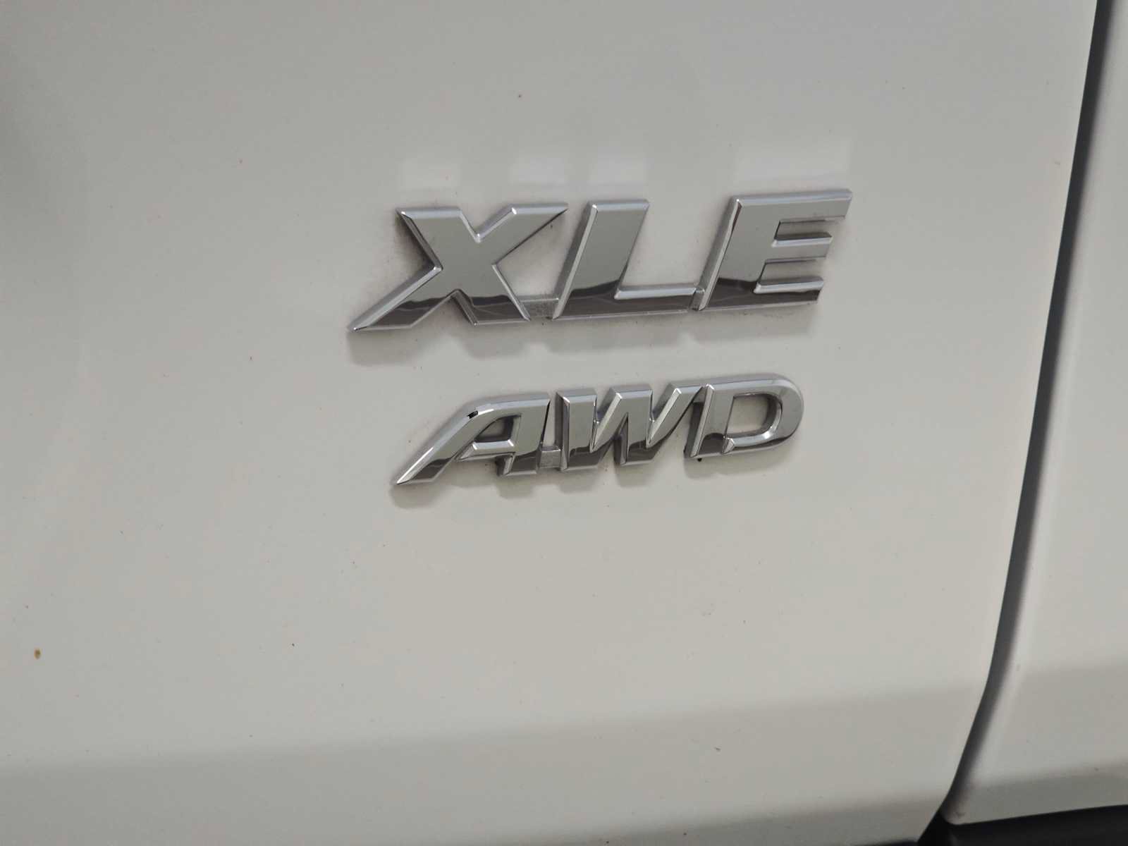 Certified 2024 Toyota RAV4 XLE AWD/4WD image 7